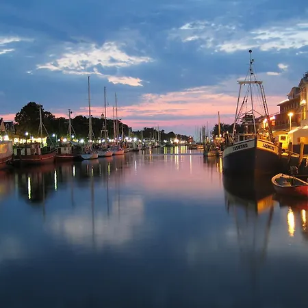 Strandkorb Rostock Buitenkant foto